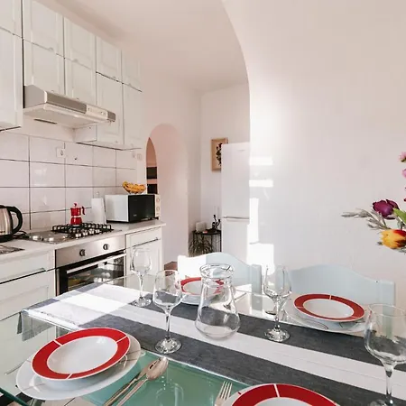 Апартаменты Arya *